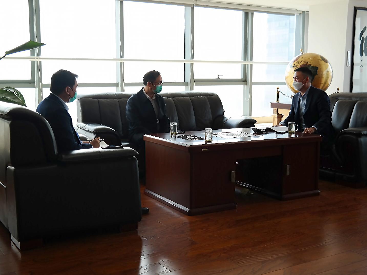 黨委書(shū)記來(lái)金昊了解疫情對企業(yè)的影響